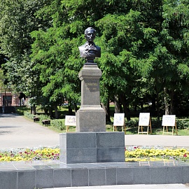  В Пензе торжественно отметили 55-й Лермонтовский праздник поэзии