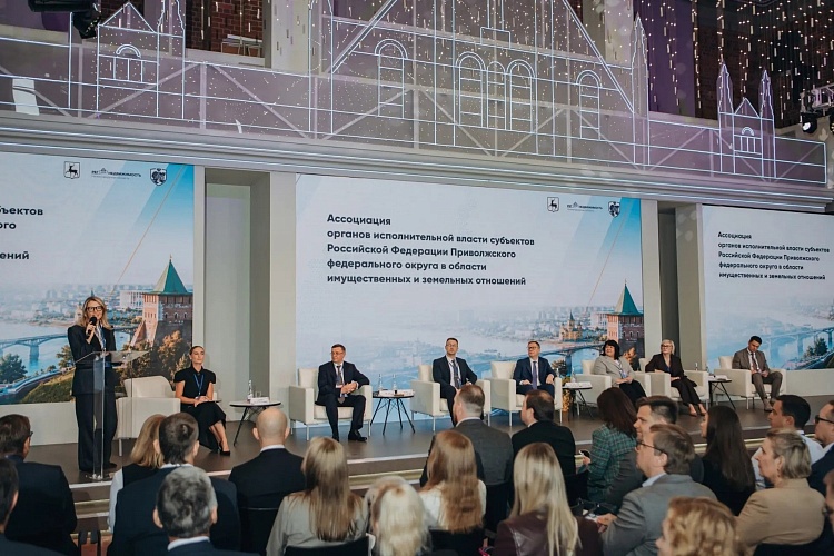 Андрей Кудинов посетил заседание Ассоциации ПФО в Нижнем Новгороде