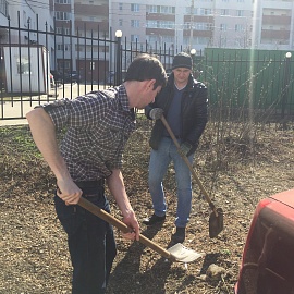 Сотрудники Государственного унитарного предприятия Пензенской области «Областная газоэнергетическая компания» приняли участи в субботнике по благоустройству