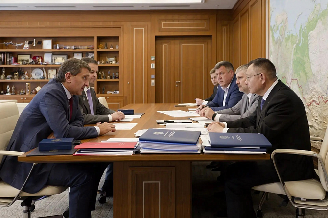 Ирек Файзуллин и Андрей Рюмин обсудили подготовку к ОЗП и развитие электросетевой инфраструктуры